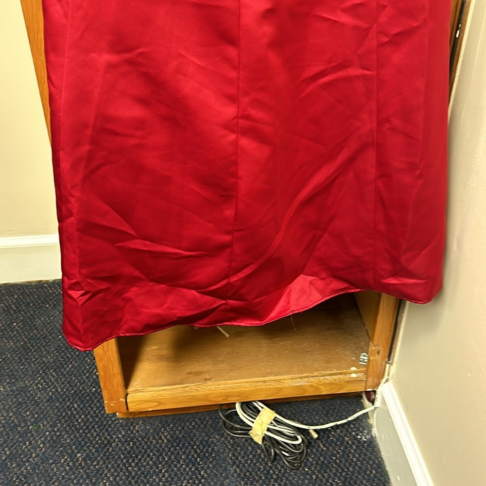 Davids Bridal, formal dress, Candy Apple RED, NWT - Picture 5 of 6
